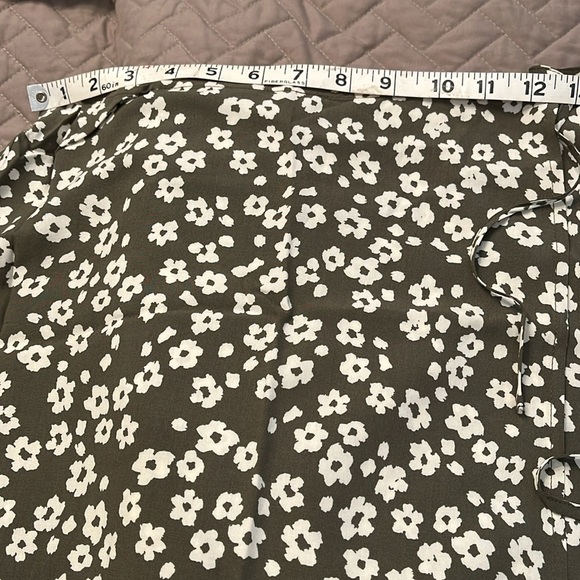 GAP Factory Olive Print Tie-Waist Mini-skirt/NWT/S - Picture 9 of 10